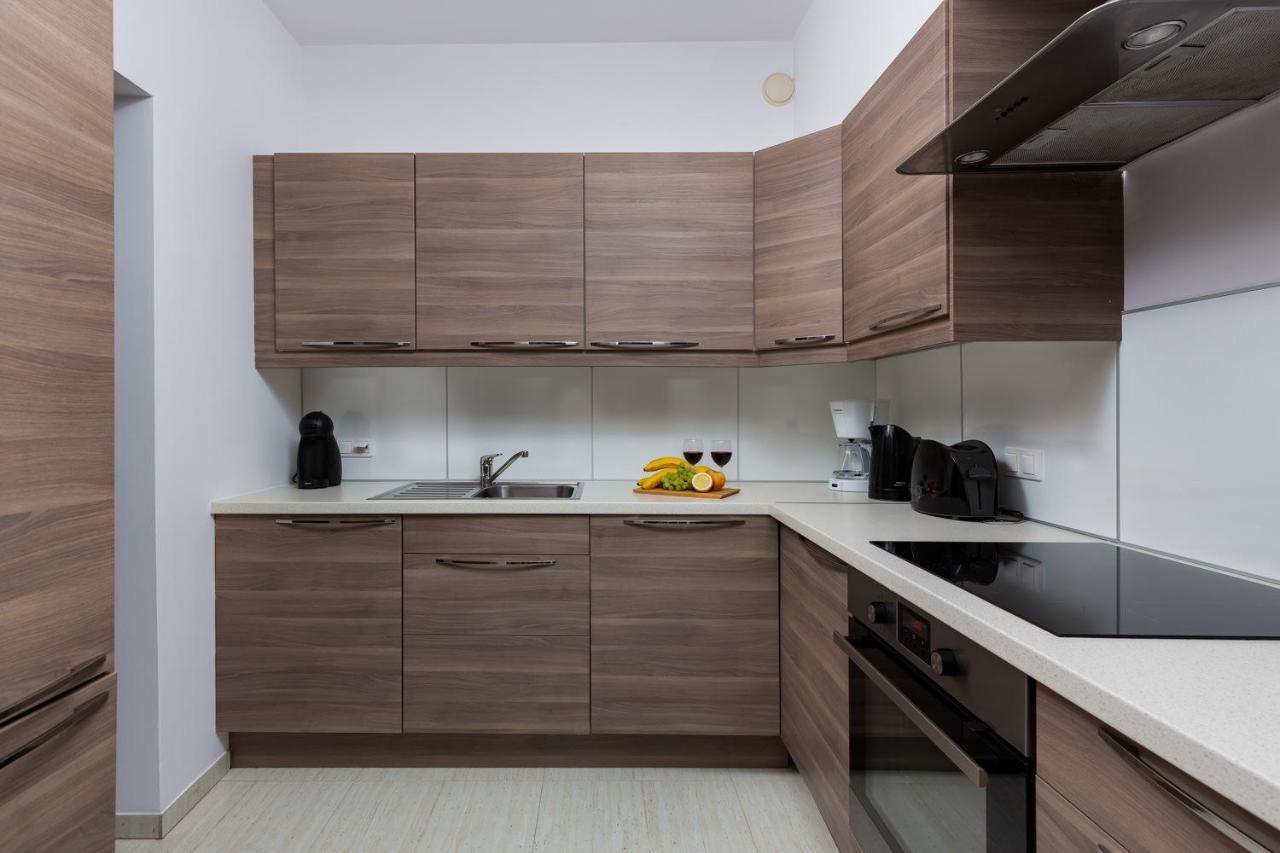 Kolejowa Apartments Warsaw By Noclegi Renters Exterior photo