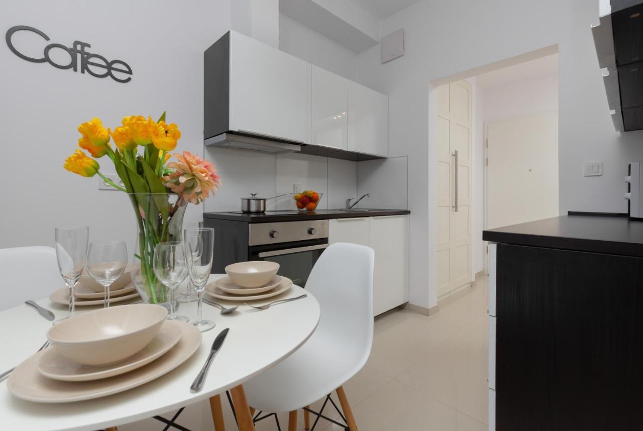 Kolejowa Apartments Warsaw By Noclegi Renters Exterior photo