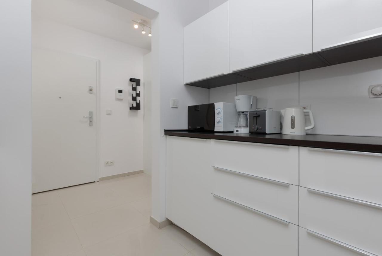 Kolejowa Apartments Warsaw By Noclegi Renters Exterior photo